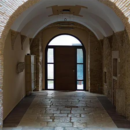 Al Teatro Oda ve Kahvaltı Benevento